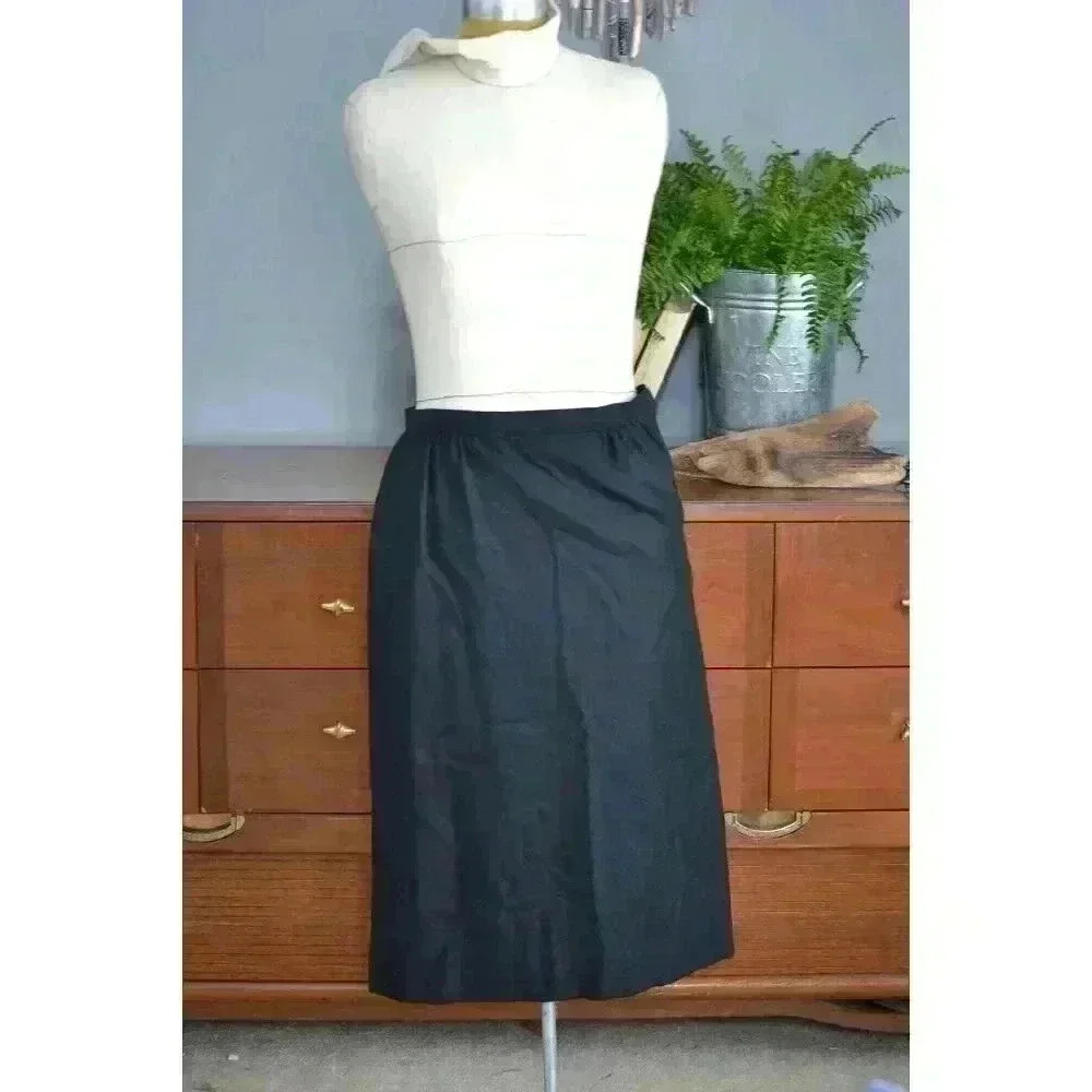 Pendleton Petite 10 Women's Black Wool Skirt straight 80s retro vintage